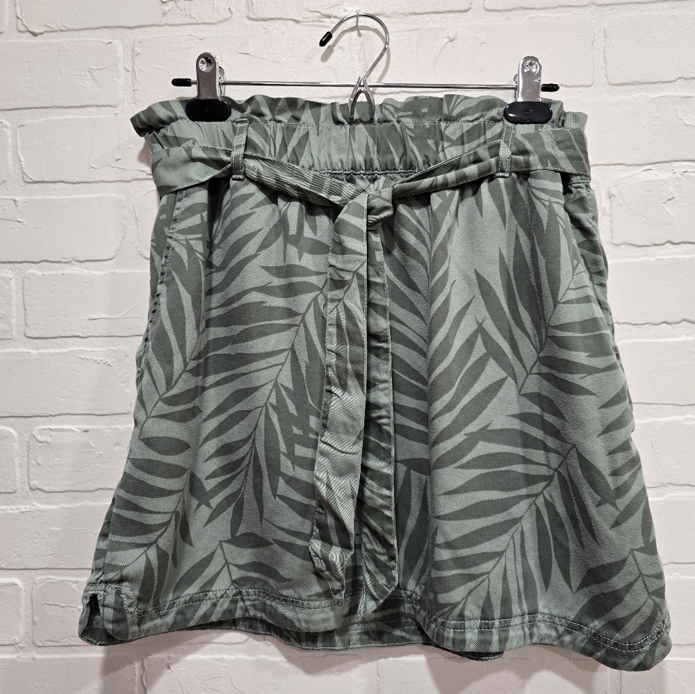 Nicole Miller Sage Green Casual Skirt